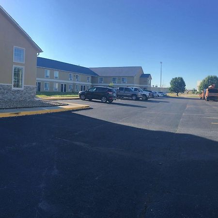 Surestay Plus Hotel By Best Western Tulsa East Eksteriør billede