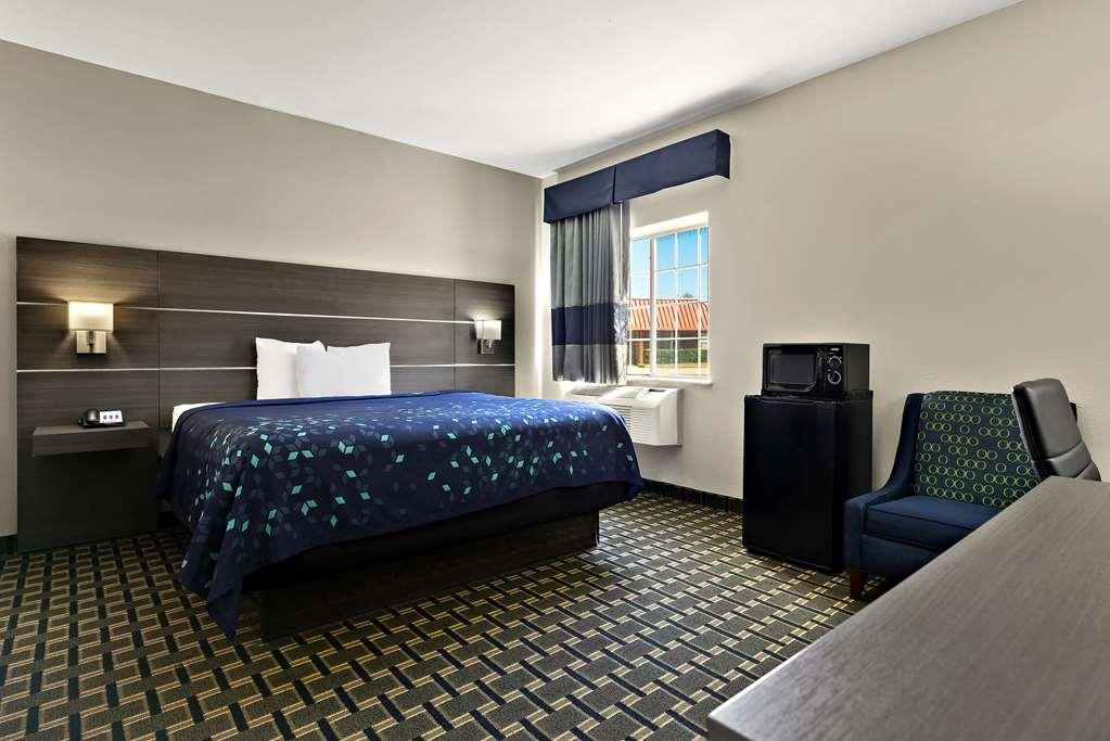 Surestay Plus Hotel By Best Western Tulsa East Værelse billede