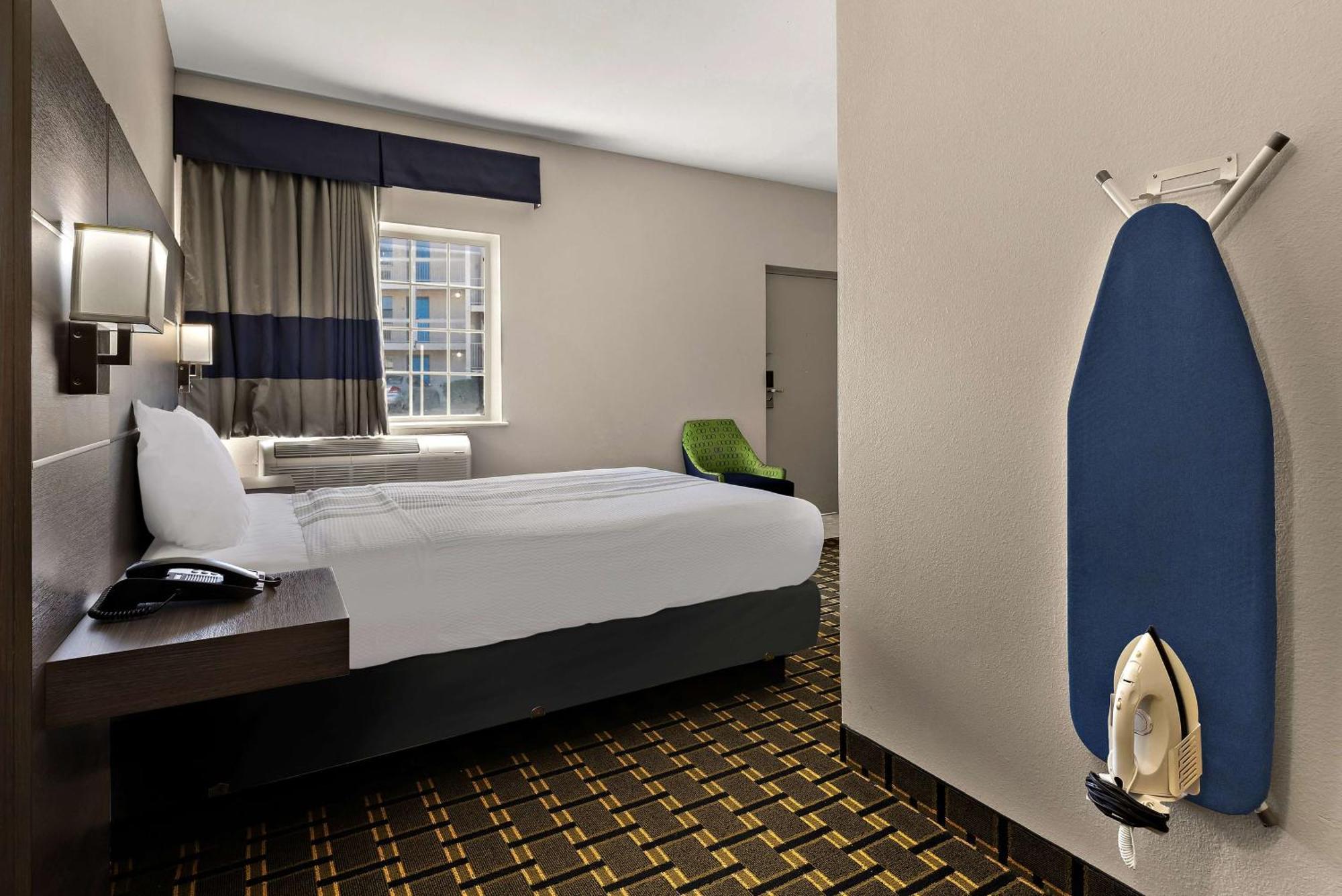 Surestay Plus Hotel By Best Western Tulsa East Eksteriør billede
