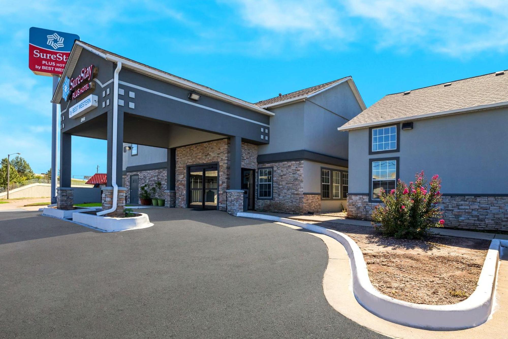 Surestay Plus Hotel By Best Western Tulsa East Eksteriør billede