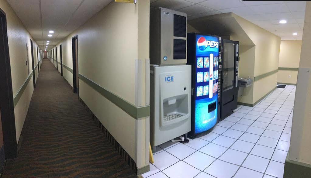 Surestay Plus Hotel By Best Western Tulsa East Interiør billede